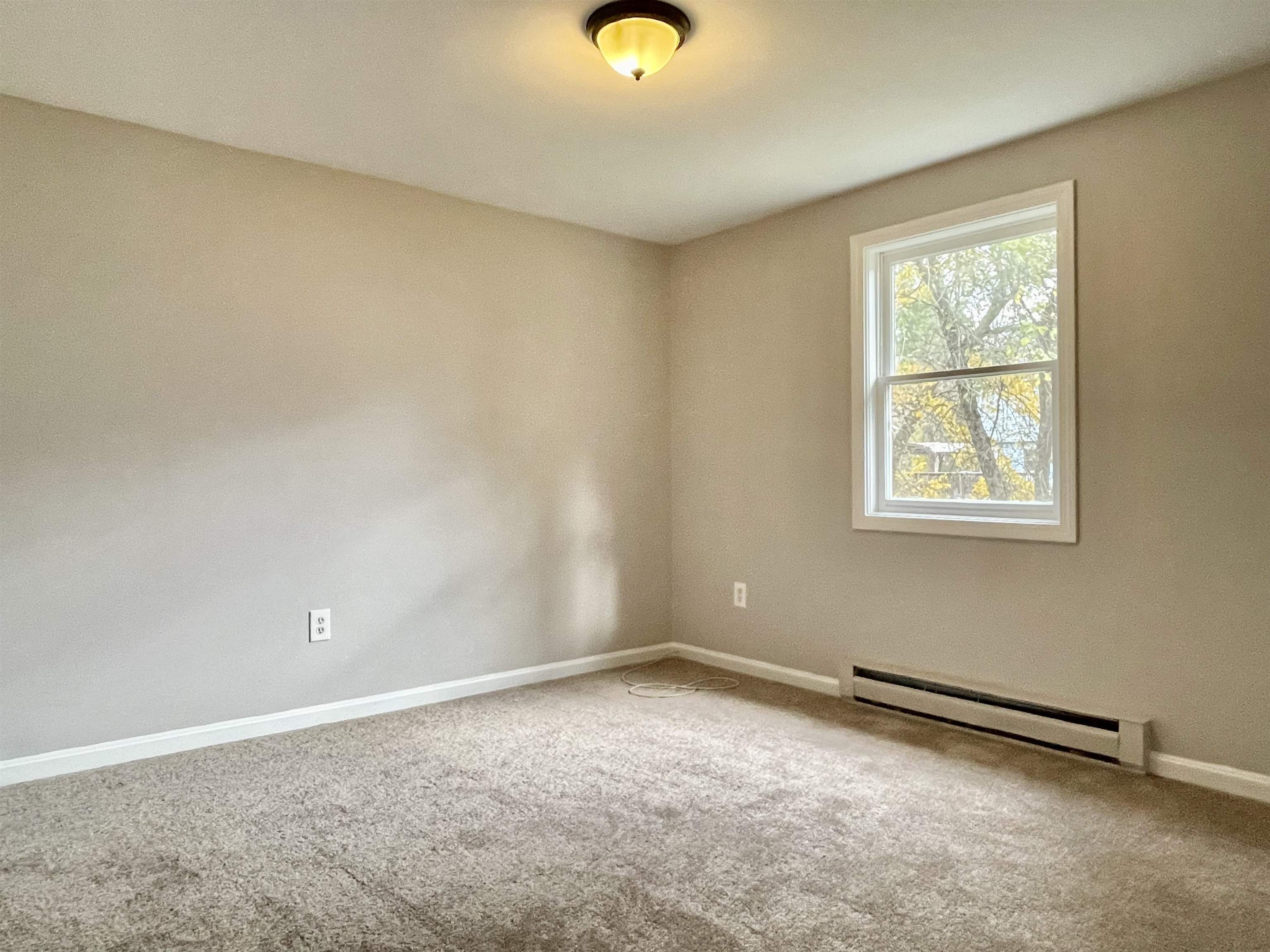 19 Townhouse Road Allenstown, NH 03275 - Photo 12 of 19 Gallery Image 12