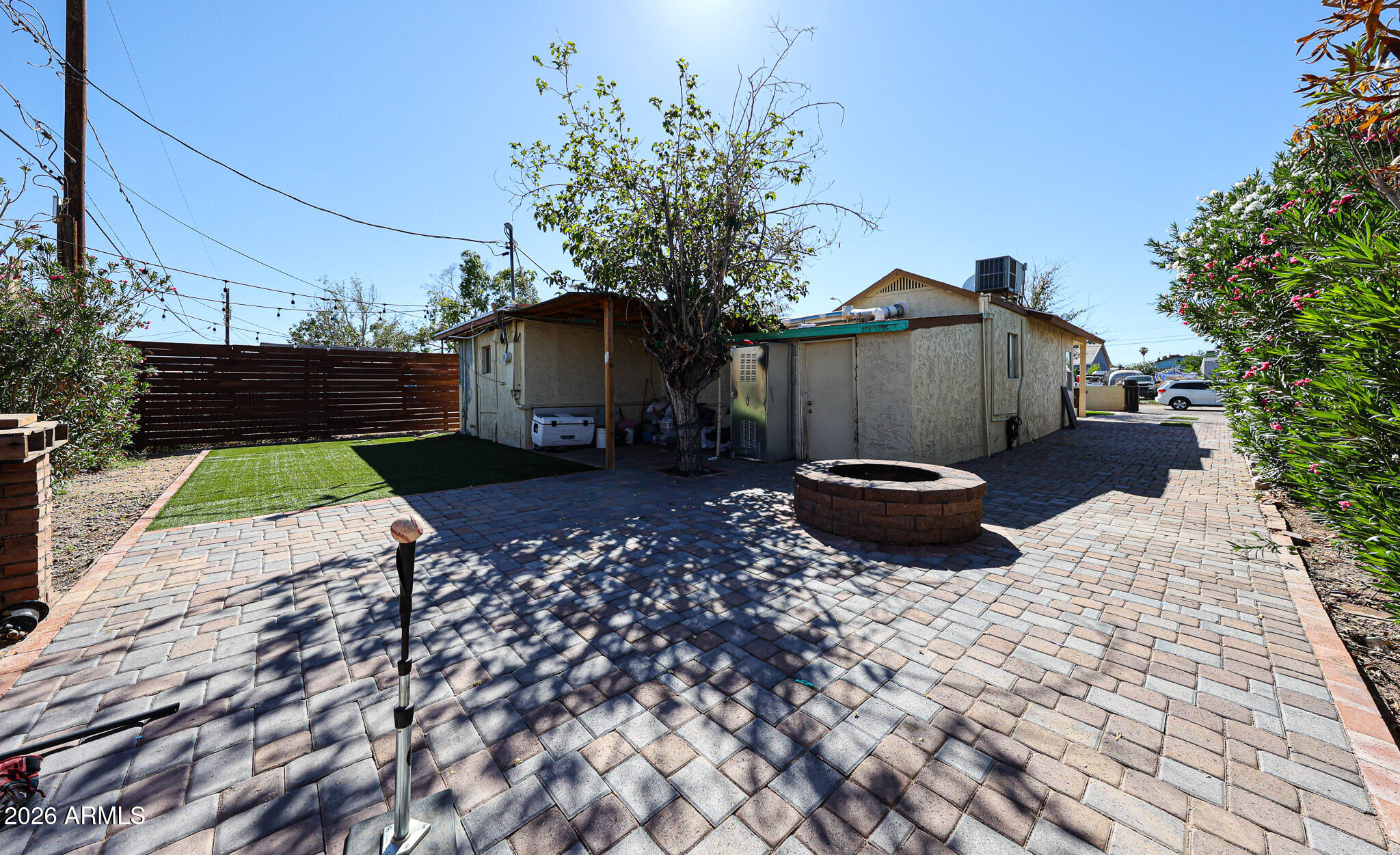 8223 C. Azteca Guadalupe, AZ 85283 - Photo 29 of 33 a view of a backyard with a tub