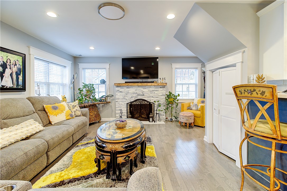 40 Lane 1 Warwick, RI 02888 - Photo 13 of 38