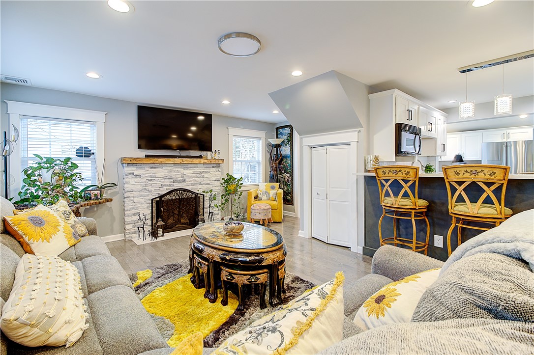 40 Lane 1 Warwick, RI 02888 - Photo 15 of 38