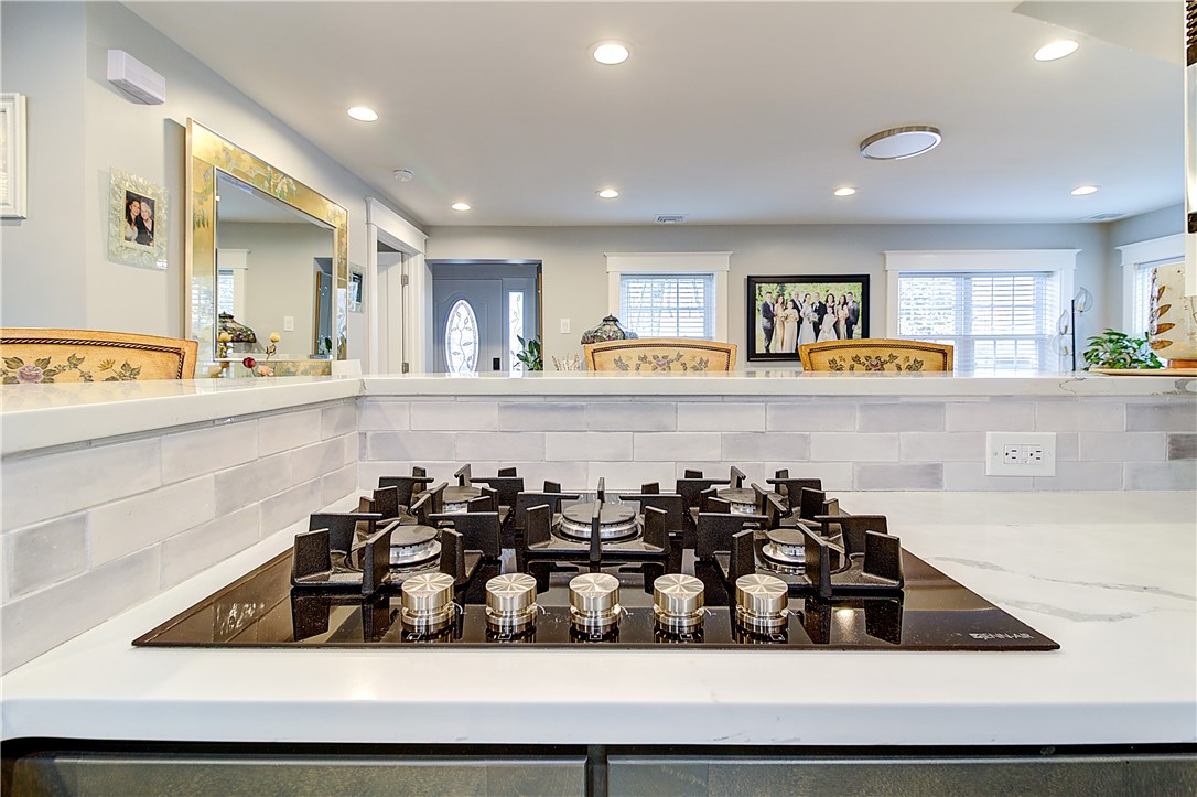 40 Lane 1 Warwick, RI 02888 - Photo 16 of 38