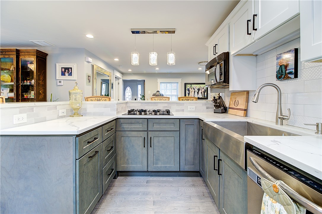 40 Lane 1 Warwick, RI 02888 - Photo 17 of 38