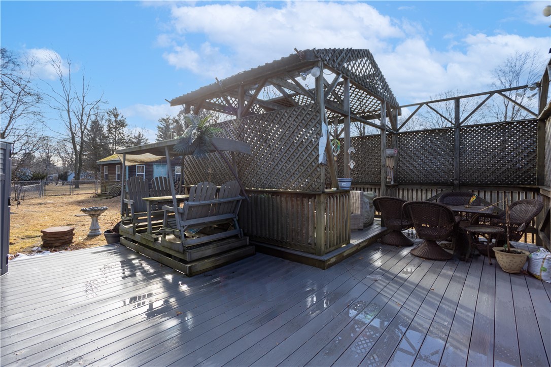 40 Lane 1 Warwick, RI 02888 - Photo 34 of 38