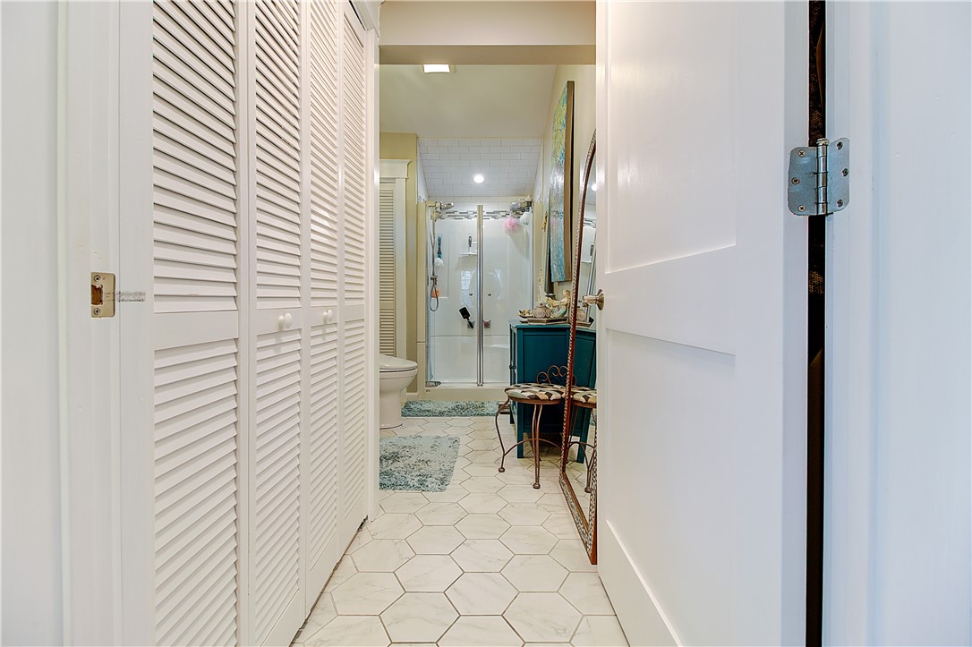 40 Lane 1 Warwick, RI 02888 - Photo 7 of 38