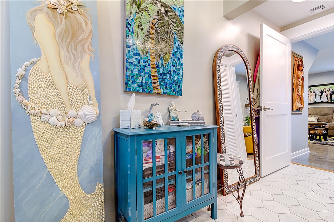 40 Lane 1 Warwick, RI 02888 - Photo 9 of 38