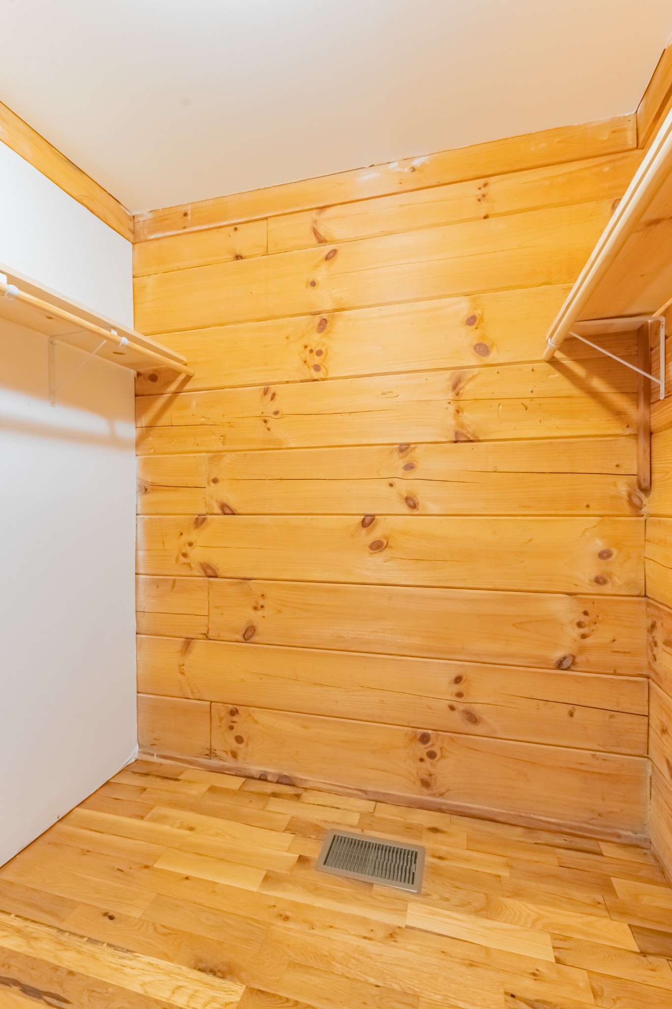 959 Ferrells Loop Road Manchester, TN 37355 - Photo 30 of 55 a view of a ocean view