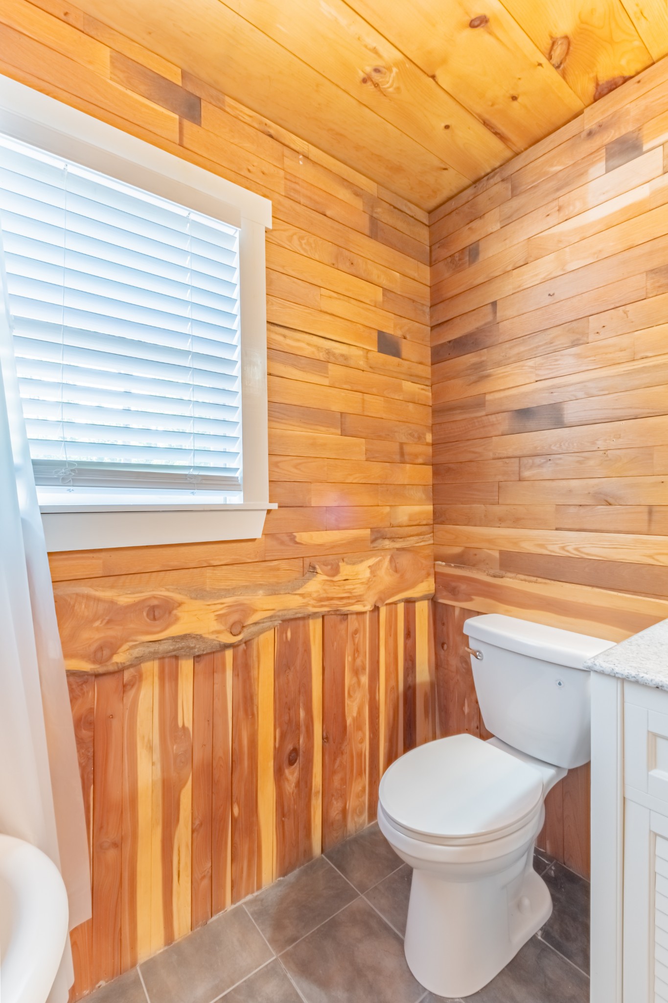 959 Ferrells Loop Road Manchester, TN 37355 - Photo 36 of 55 a bathroom with a toilet and a shower