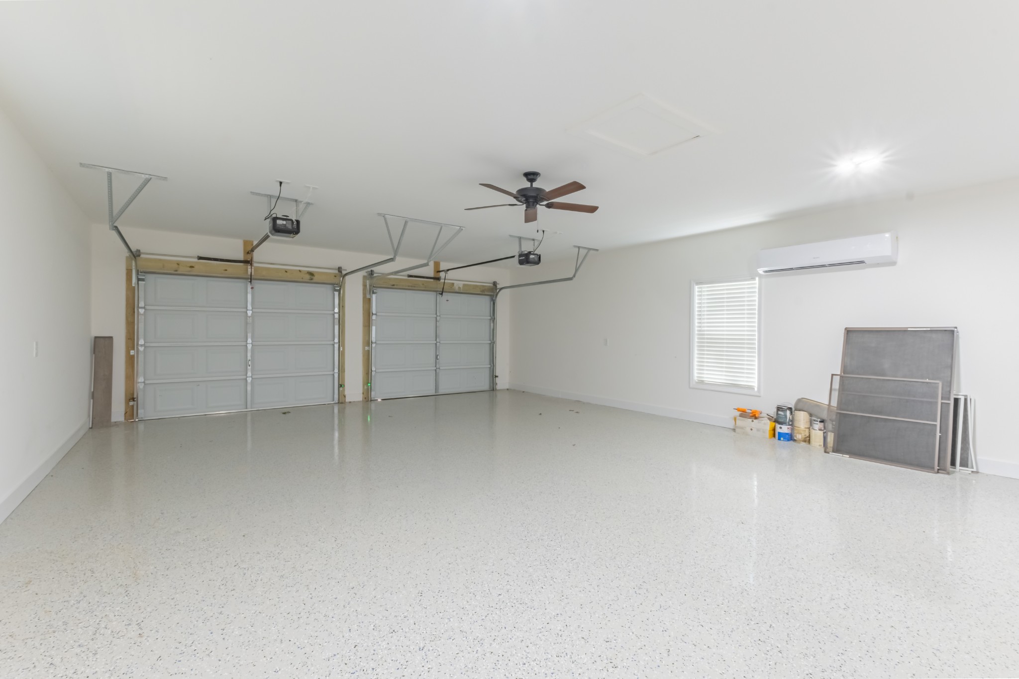 959 Ferrells Loop Road Manchester, TN 37355 - Photo 38 of 55 a view of a livingroom with furniture