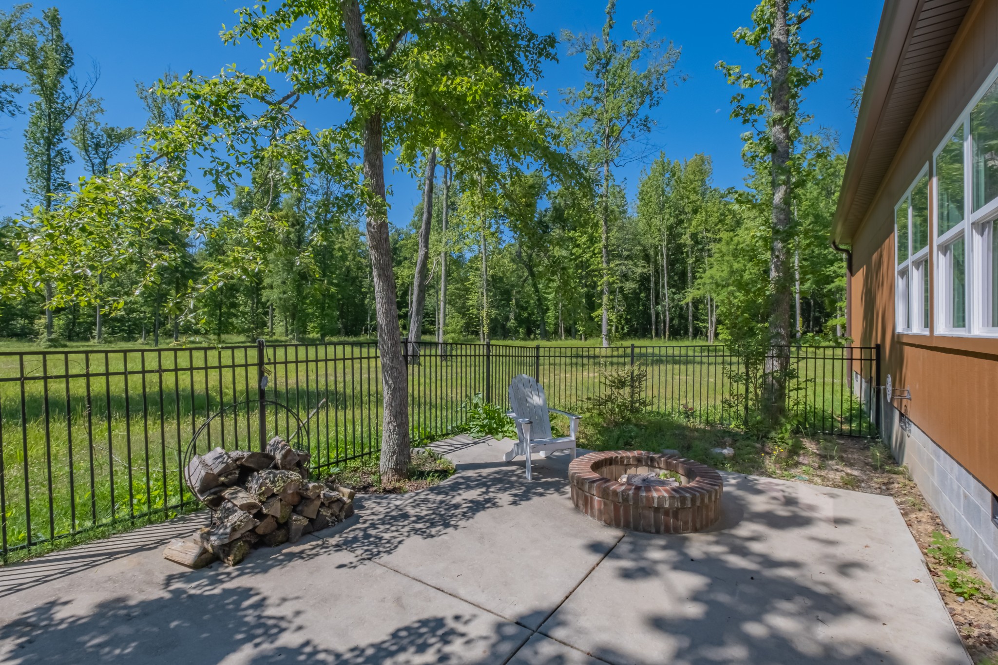 959 Ferrells Loop Road Manchester, TN 37355 - Photo 10 of 55 a garden view with a lake view