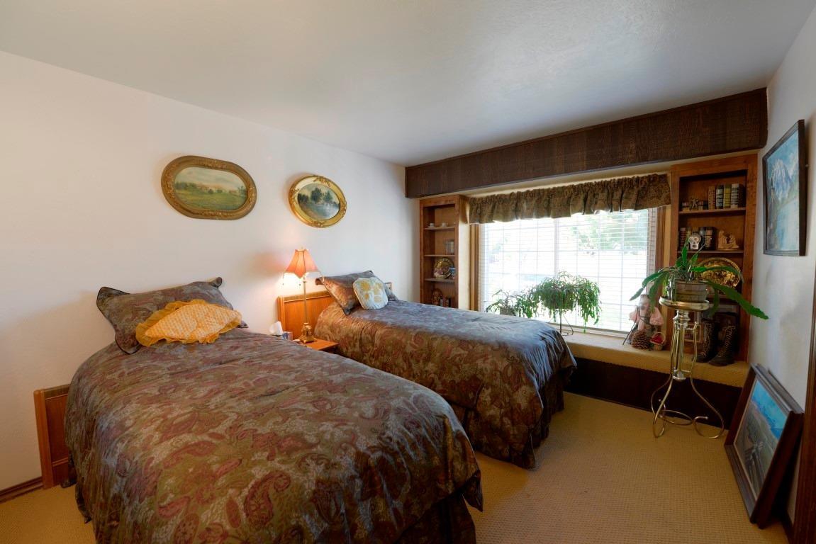 2808 Aldersgate Road Medford, OR 97504 - Photo 16 of 25 Additional Photo