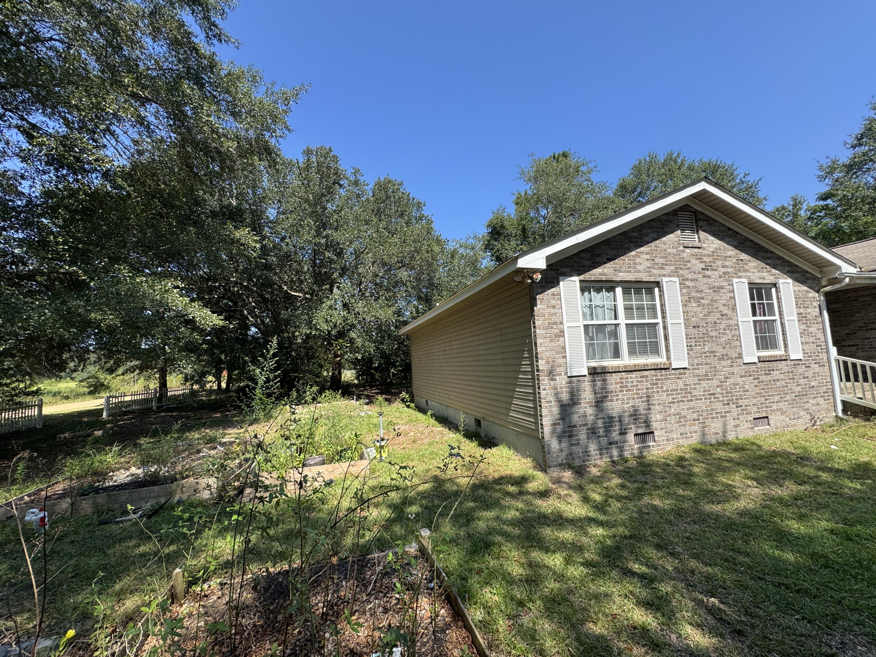 389 Skyland Farm Road Williston, SC 29853 - Photo 21 of 25