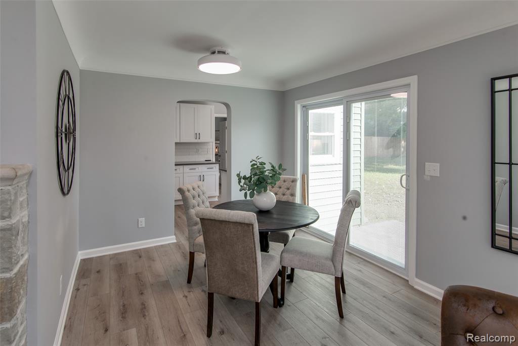 21716 Lahser Road Southfield, MI 48075 - Photo 6 of 29 Gallery Image 6