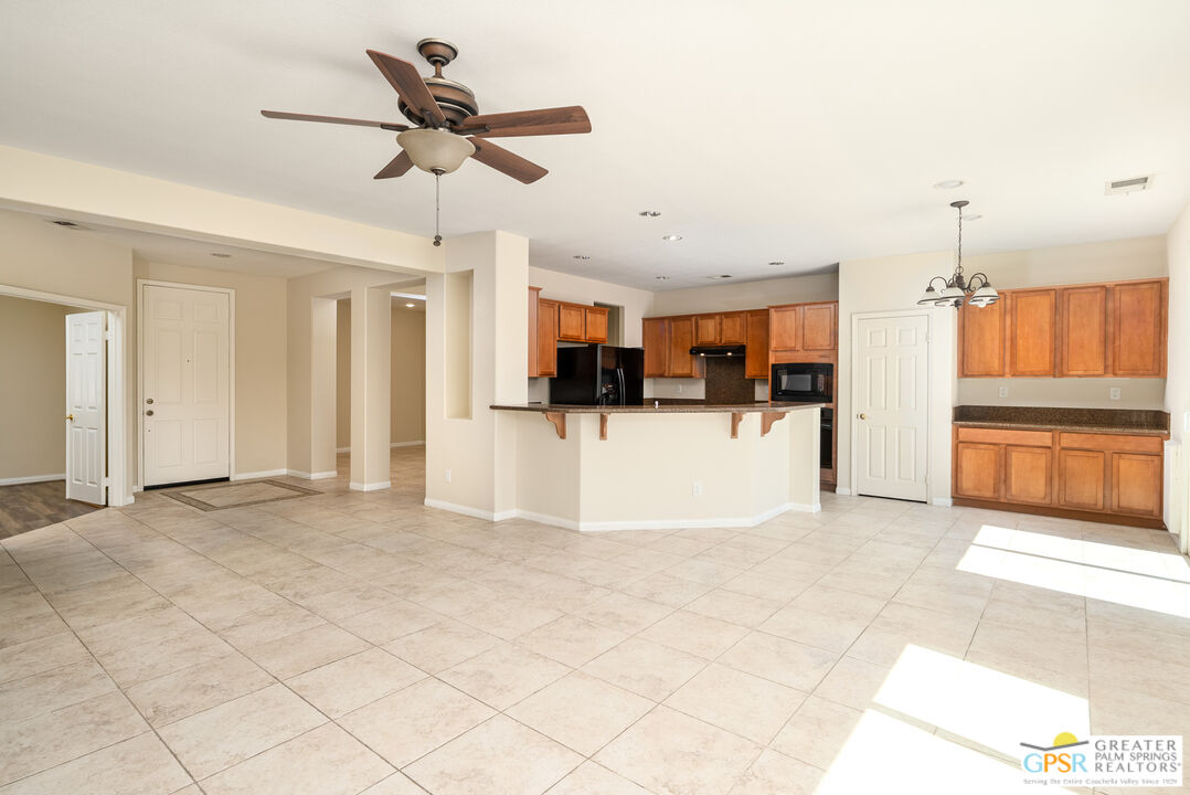 40286 Padova Drive Indio, CA 92203 - Photo 4 of 27