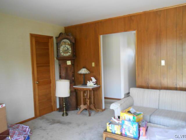 115 Penn Craft Road Stroudsburg, PA 18360 - Photo 4 of 17 Gallery Image 4