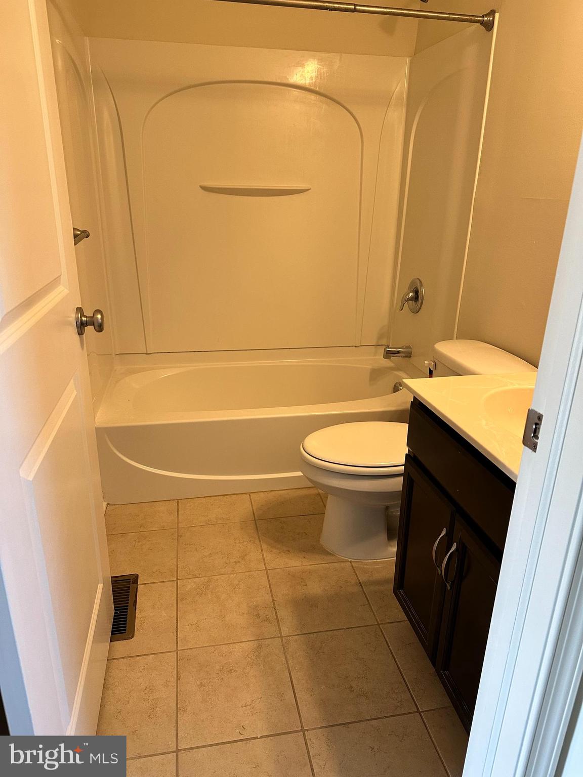 3910 Cephas Child Road, Unit 12 Doylestown, PA 18902 - Photo 12 of 14 Hall Bath