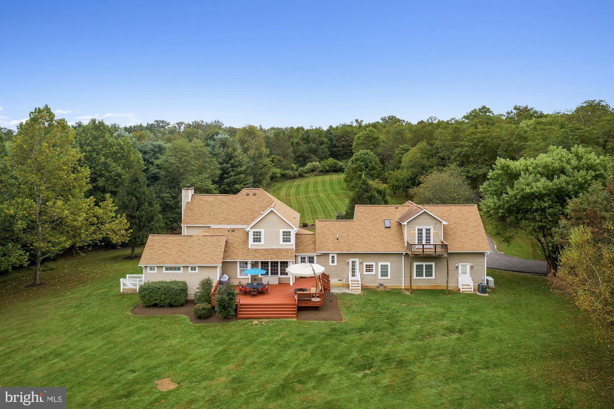 Large front and back yards