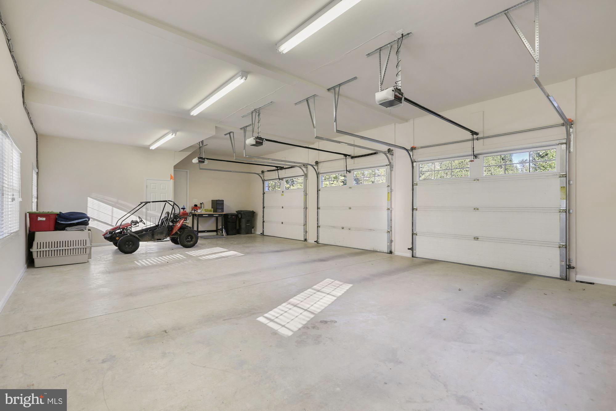20089 Colchester Road Purcellville, VA 20132 - Photo 31 of 37 Three car garage with high ceilings!