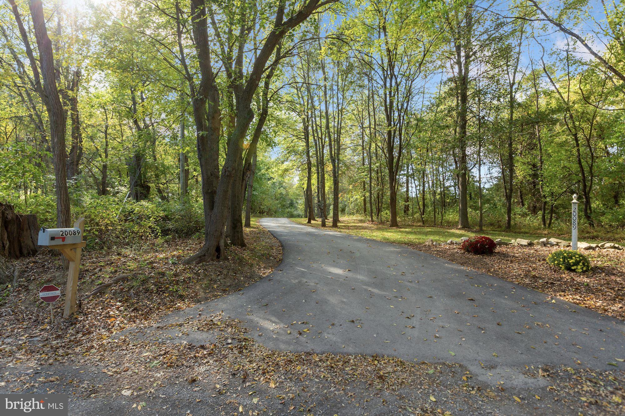20089 Colchester Road Purcellville, VA 20132 - Photo 35 of 37 Driveway entrance, home sits off the road