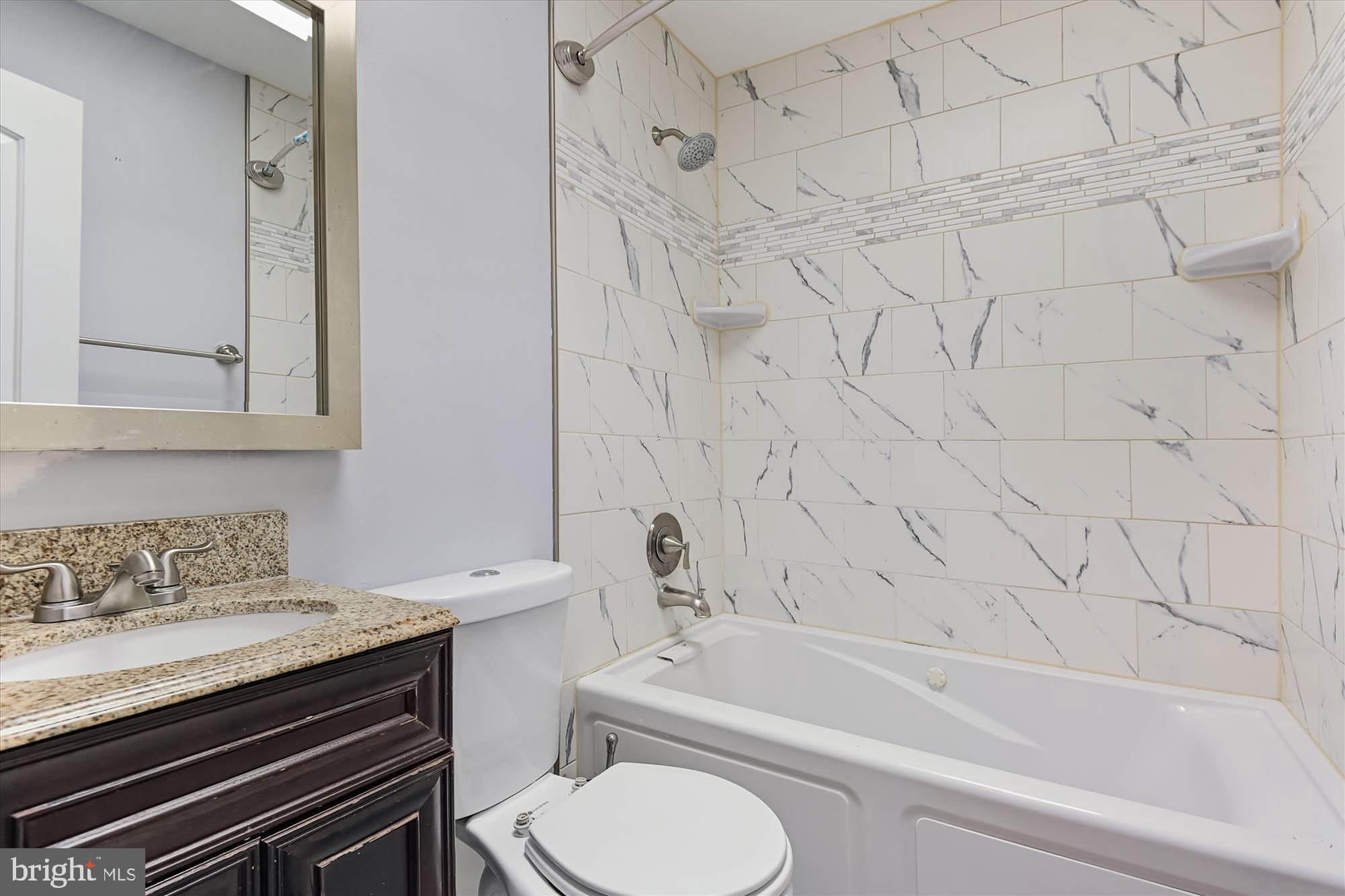 4006 Colborne Road Baltimore, MD 21229 - Photo 26 of 40 Bath