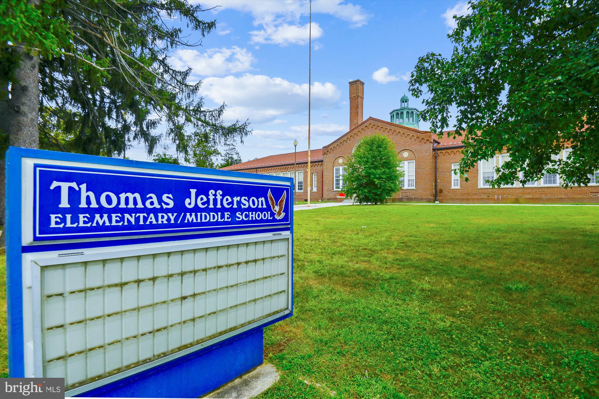 4006 Colborne Road Baltimore, MD 21229 - Photo 36 of 40 School