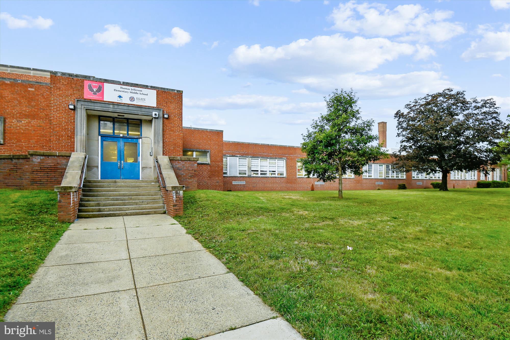 4006 Colborne Road Baltimore, MD 21229 - Photo 39 of 40 Play Ground