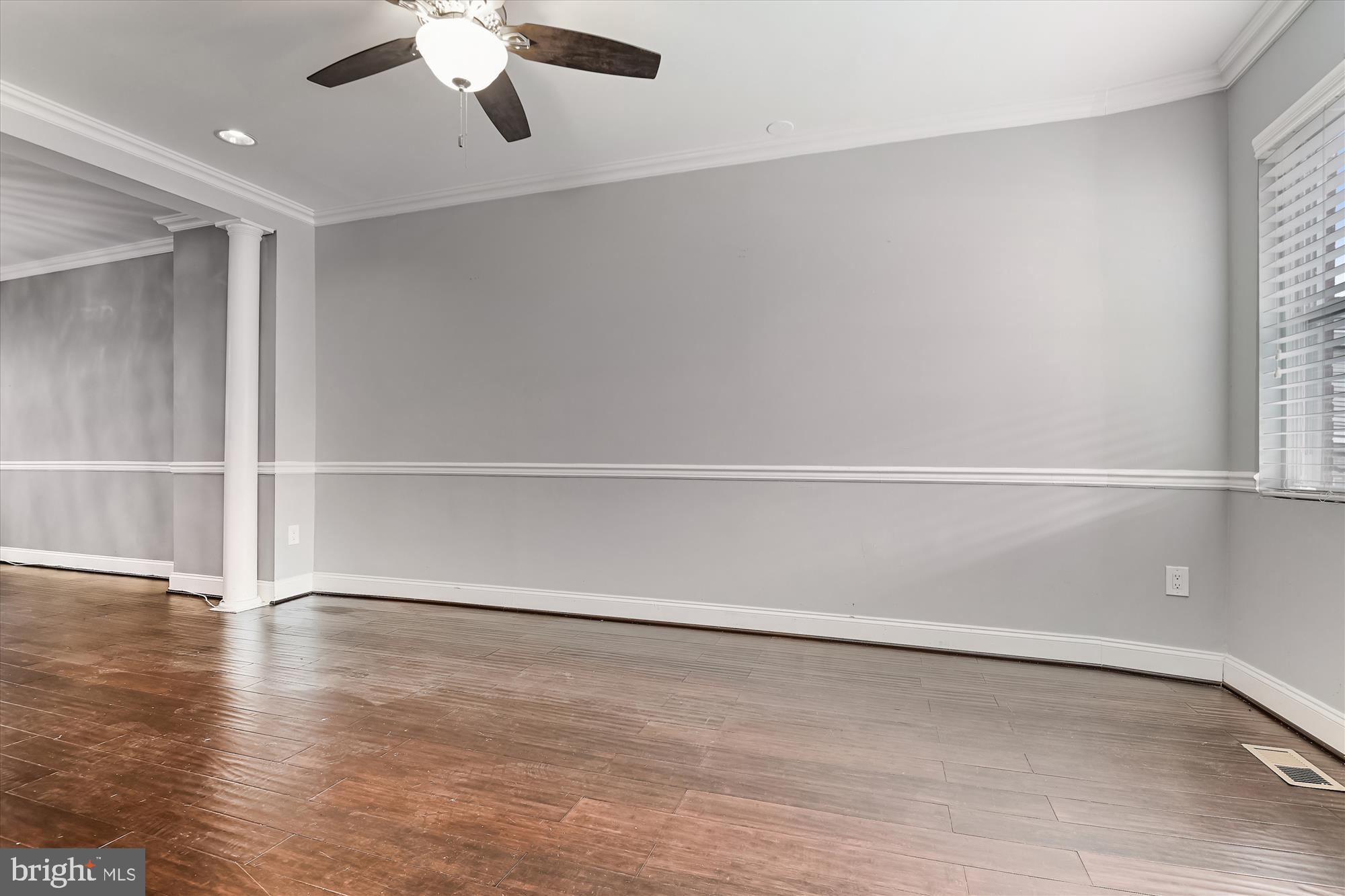 4006 Colborne Road Baltimore, MD 21229 - Photo 7 of 40 Living Room