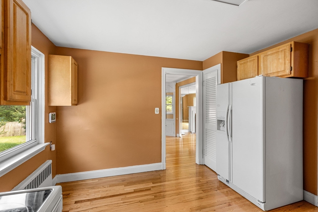 11 HillsView Road Milton, MA 02186 - Photo 8 of 31 Gallery Image 8