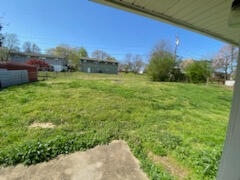 8913 Wooten Road Chattanooga, TN 37416 - Photo 18 of 20 17