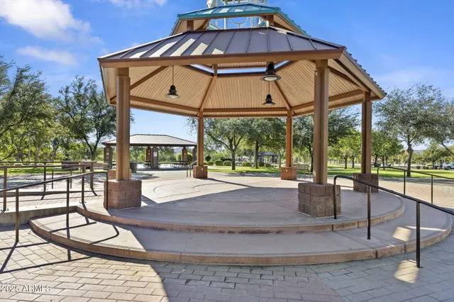 $2,499 | 43213 North Vista Hills Drive, Anthem, AZ 85086