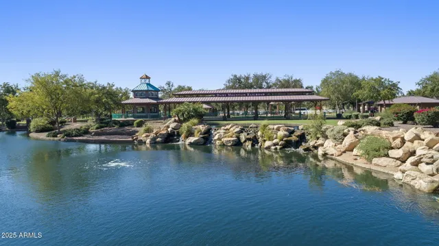 $2,499 | 43213 North Vista Hills Drive, Anthem, AZ 85086