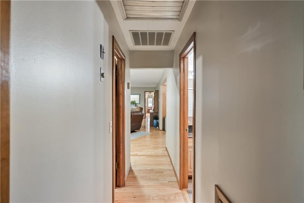 1504 17000 Road Parsons, KS 67357 - Photo 37 of 90