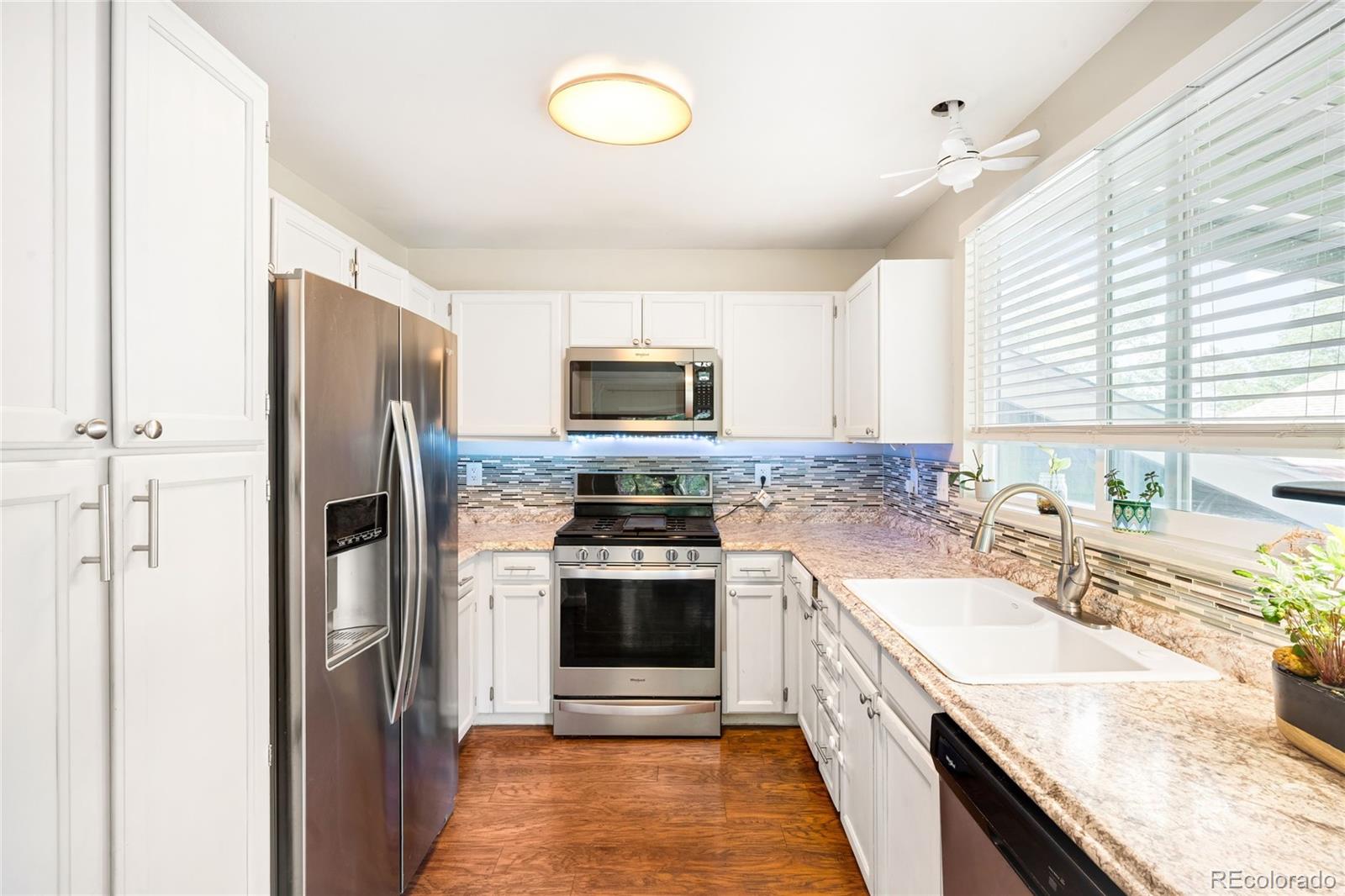3782 South Ceylon Way Aurora, CO 80013 - Photo 8 of 30