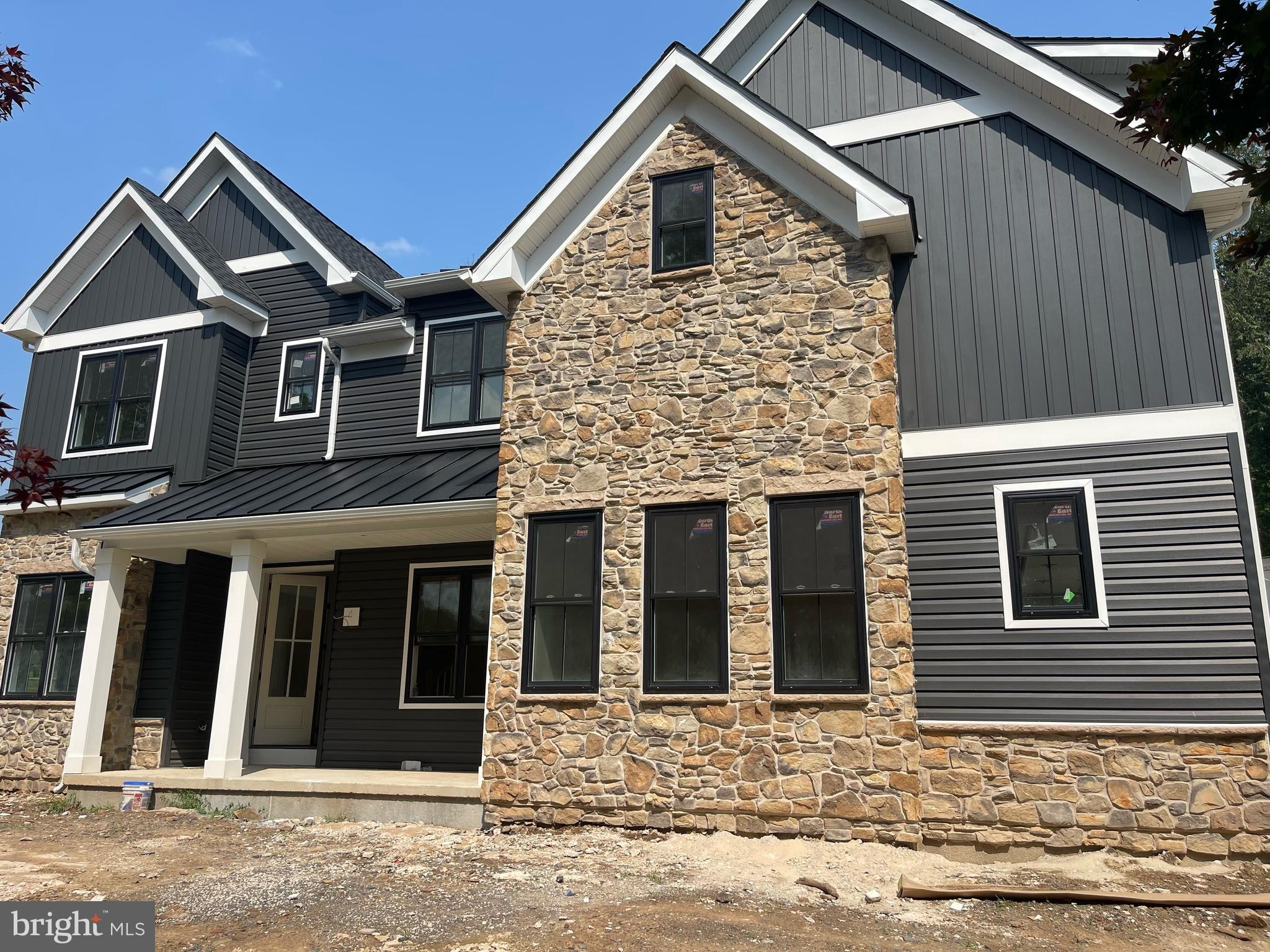934 Sandy Run Road Yardley, PA 19067 - Photo 3 of 34 Gallery Image 3