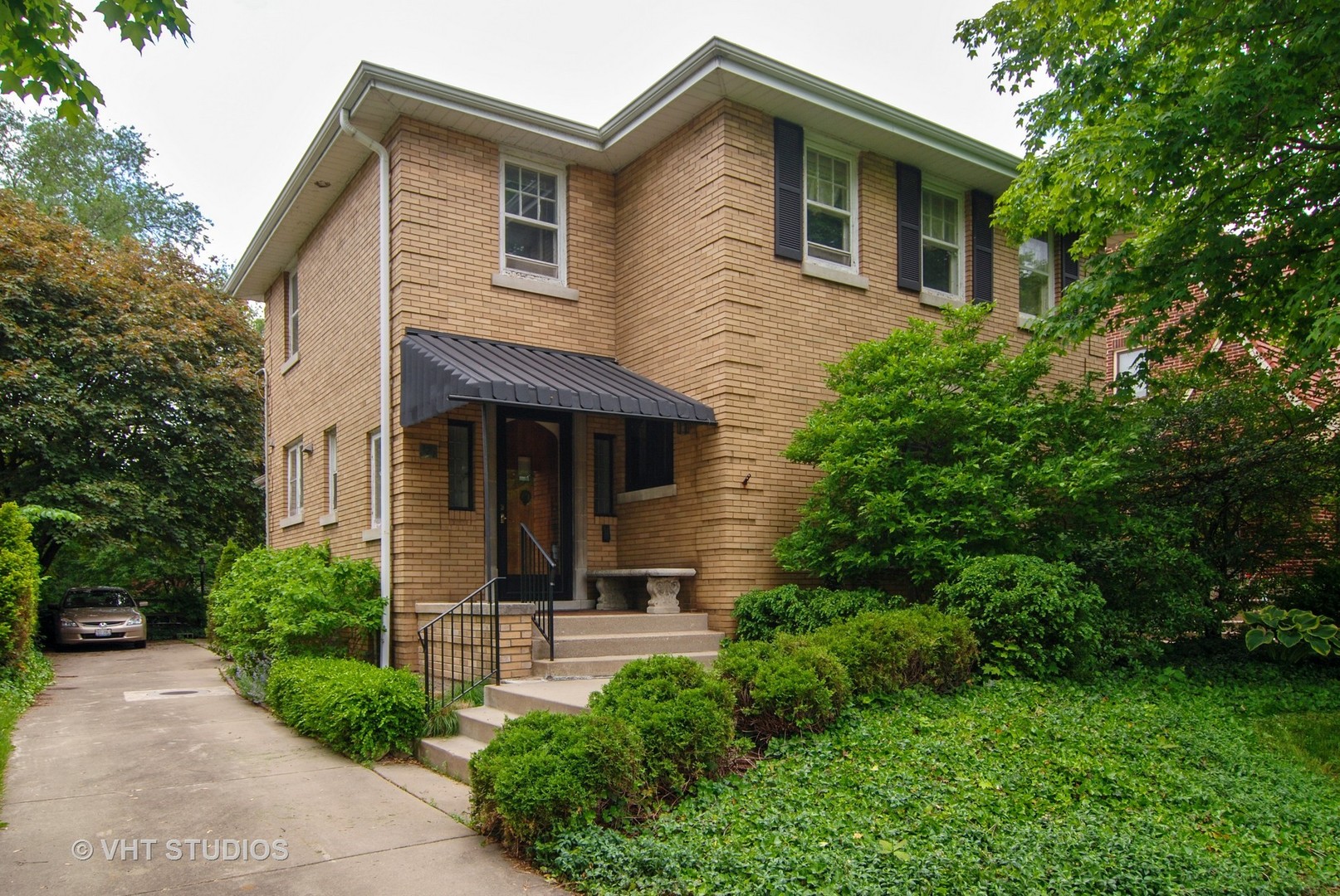 721 Selborne Road Riverside, IL 60546 - Photo 1 of 1 front view of a house with a yard
