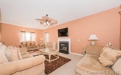 10345 Gold Pan Road Charlotte, NC 28215 - Photo 8 of 23 Gallery Image 8