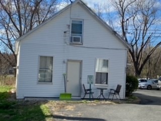 697 Main Street, Unit 3 Amherst, MA 01002 - Photo 3 of 10