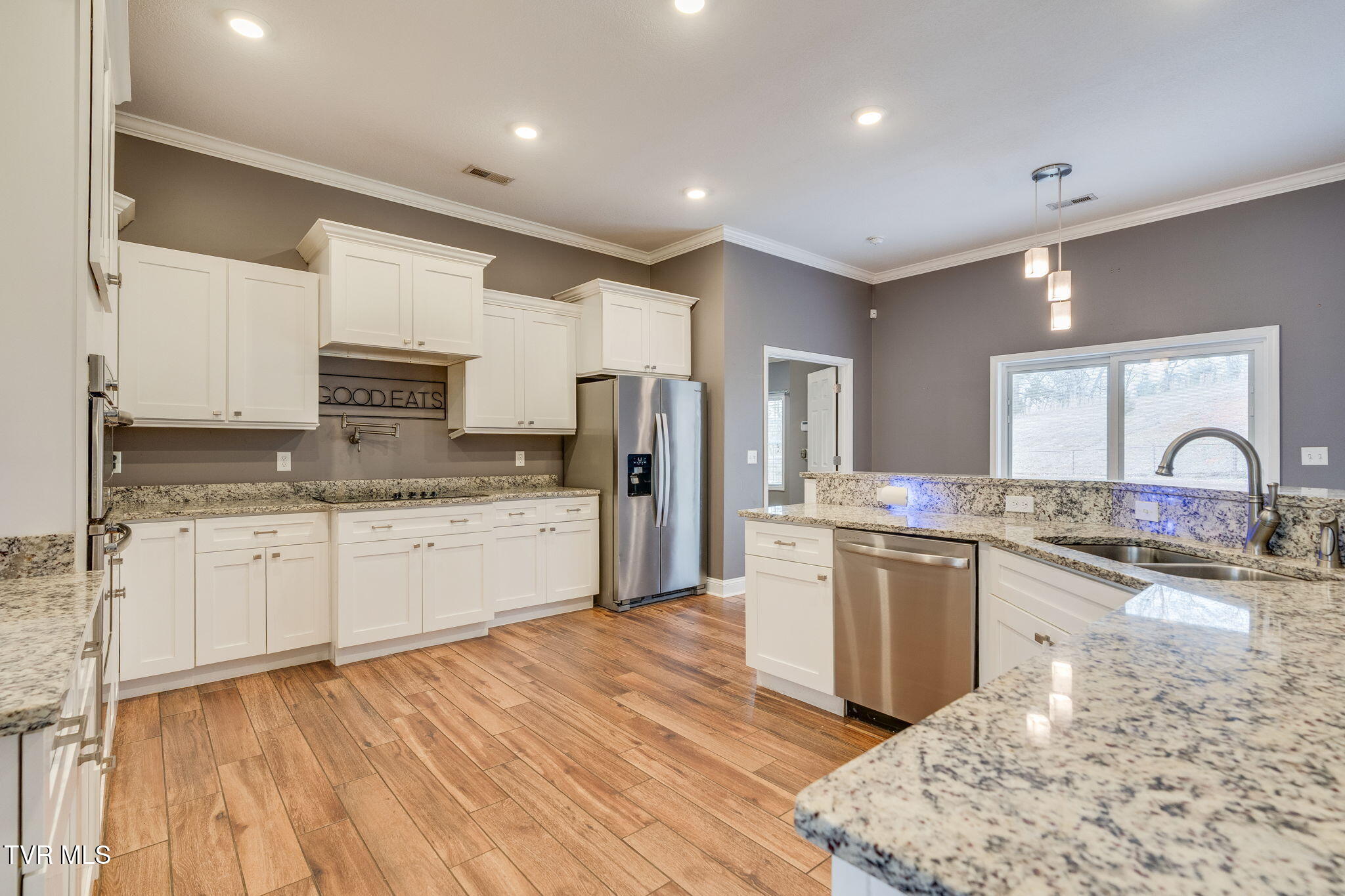 721 Powder Branch Road Elizabethton, TN 37643 - Photo 11 of 51 013
