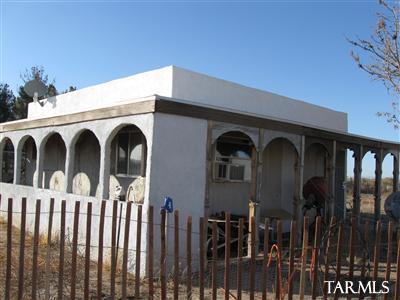 1375 North Taylor Road Willcox, AZ 85643 - Photo 1 of 3