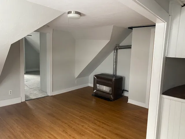 $1,400 | 4 Coral Street, Unit 3, Millbury, MA 01527