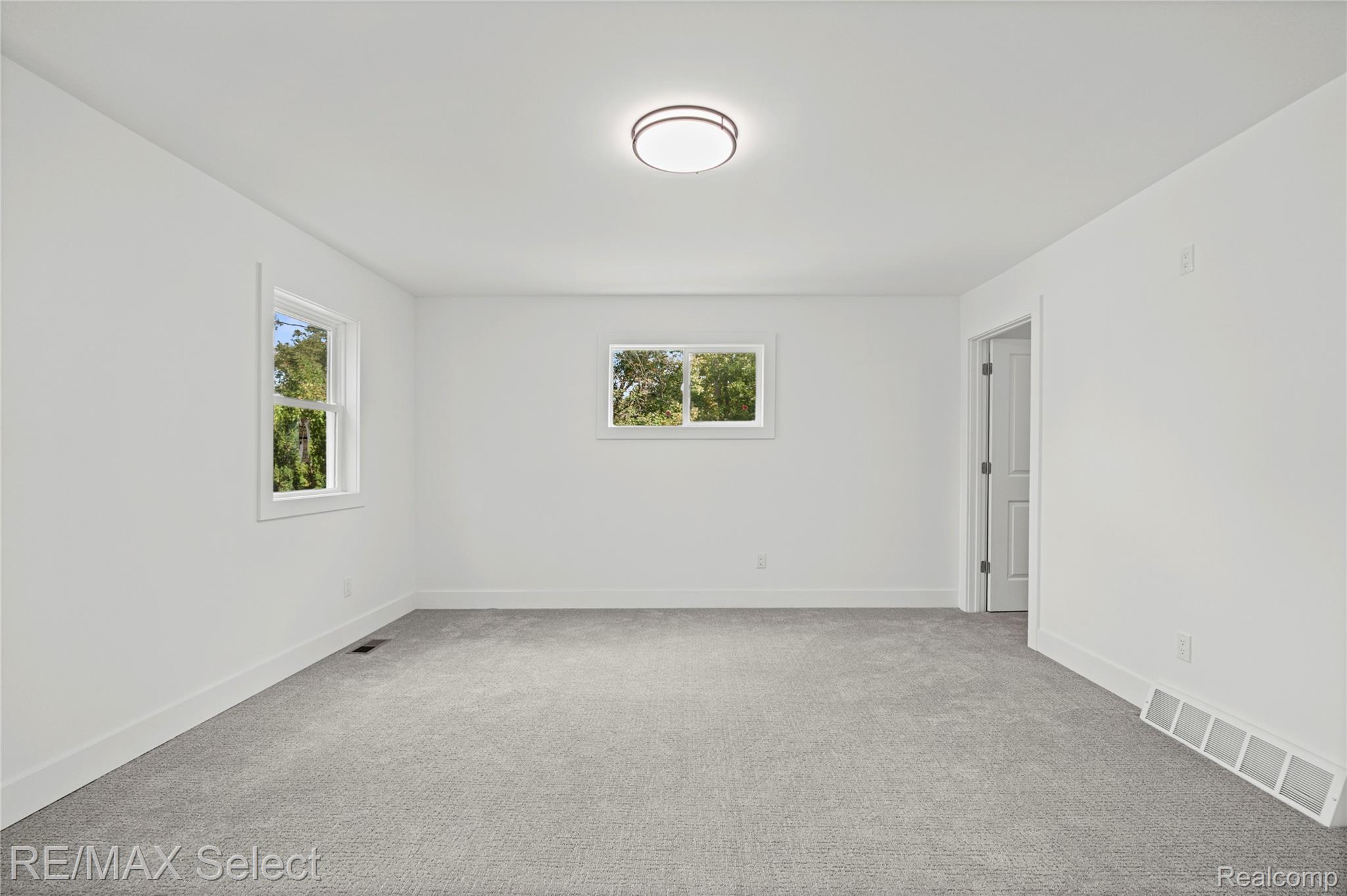 12111 Linden Road Linden, MI 48451 - Photo 32 of 63 12111 Linden Rd 42.jpg