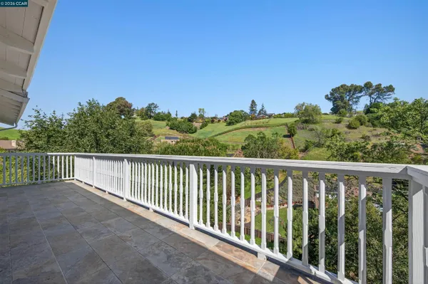 $1,785,000 | 3424 Woodview Drive, Lafayette, CA 94549