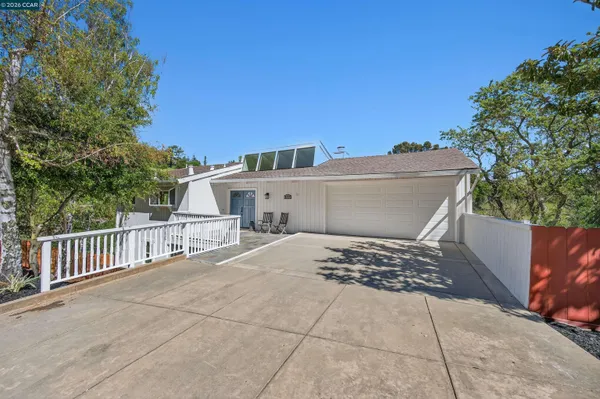 $1,785,000 | 3424 Woodview Drive, Lafayette, CA 94549