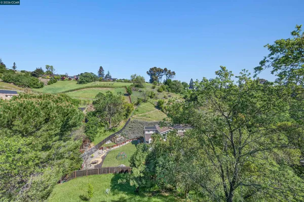 $1,785,000 | 3424 Woodview Drive, Lafayette, CA 94549