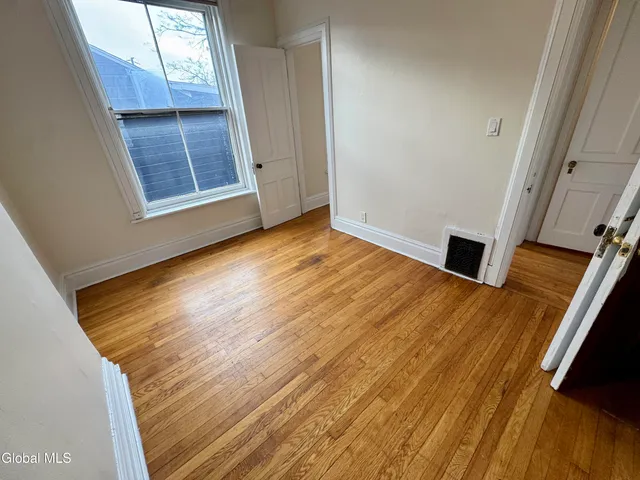 $369,900 | 352 Hamilton Street, Albany, NY 12210