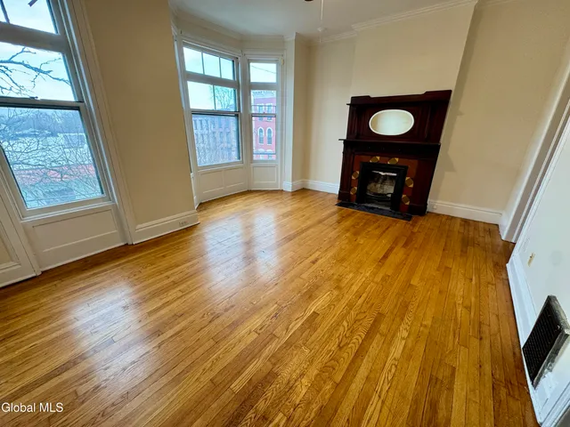 $369,900 | 352 Hamilton Street, Albany, NY 12210