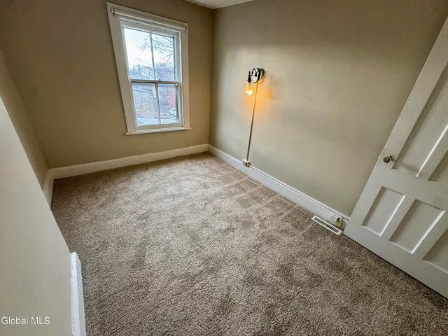 $369,900 | 352 Hamilton Street, Albany, NY 12210