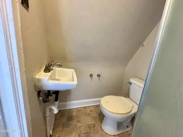 $369,900 | 352 Hamilton Street, Albany, NY 12210