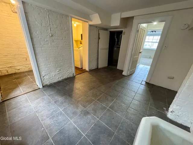 $369,900 | 352 Hamilton Street, Albany, NY 12210