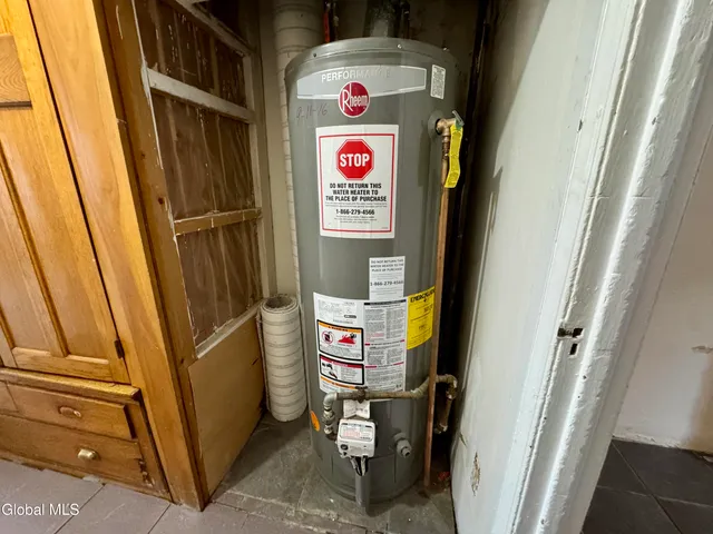 $369,900 | 352 Hamilton Street, Albany, NY 12210