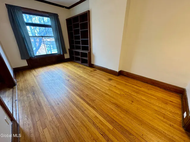 $369,900 | 352 Hamilton Street, Albany, NY 12210